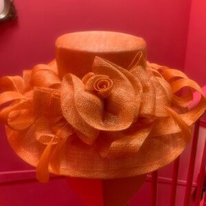 Wide brim, flower/feather fascinator ribbon shaped crown, wired brim, straw hat